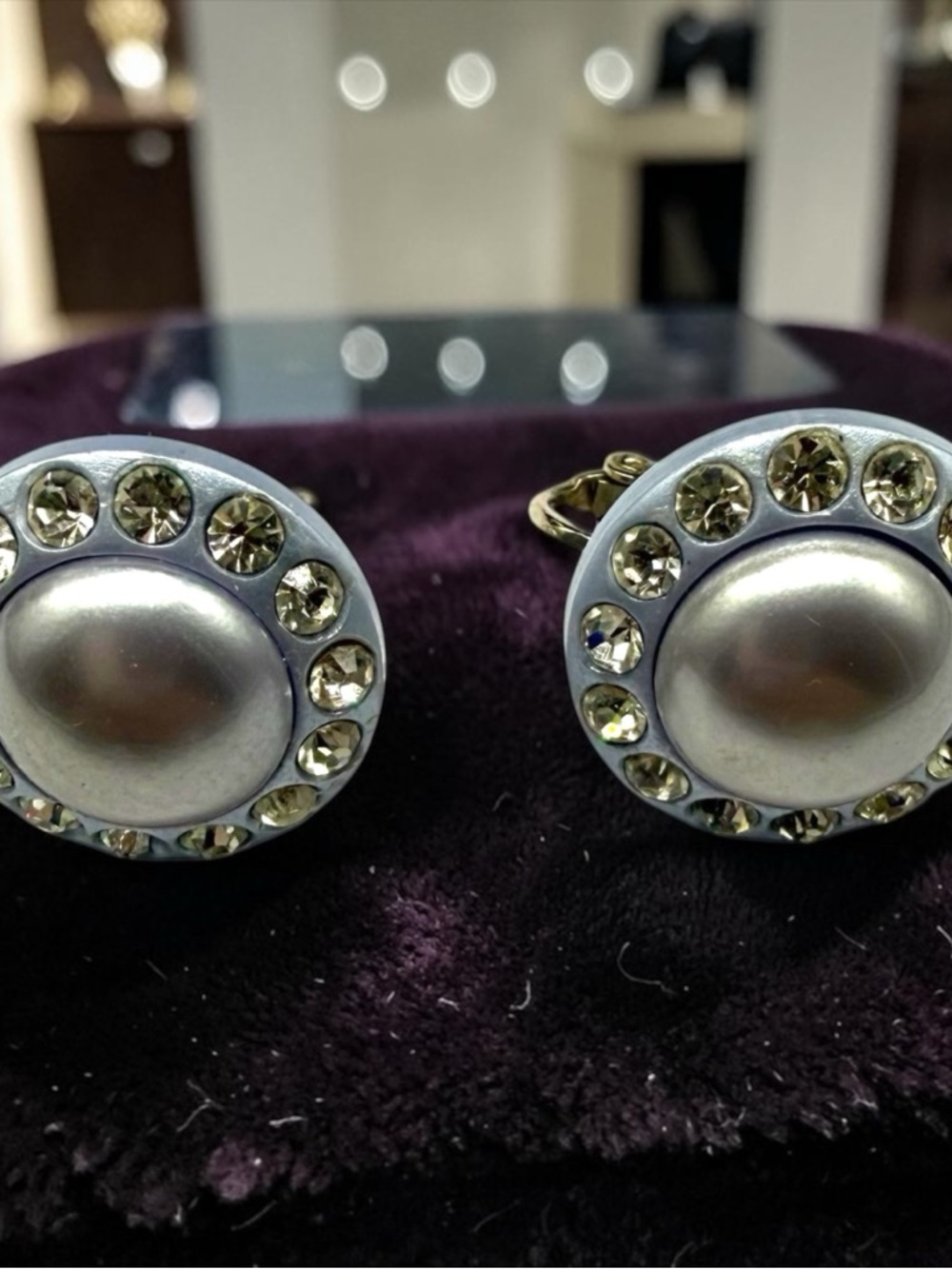MCM Faux Pearl Rhinestone Halo Clip On Button Style Earrings Something Blue READ